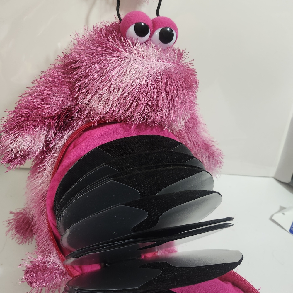 Vintage Pink Furgles Monster Plush Alien Belly Case Media Disc Holder - Picture 2 of 7